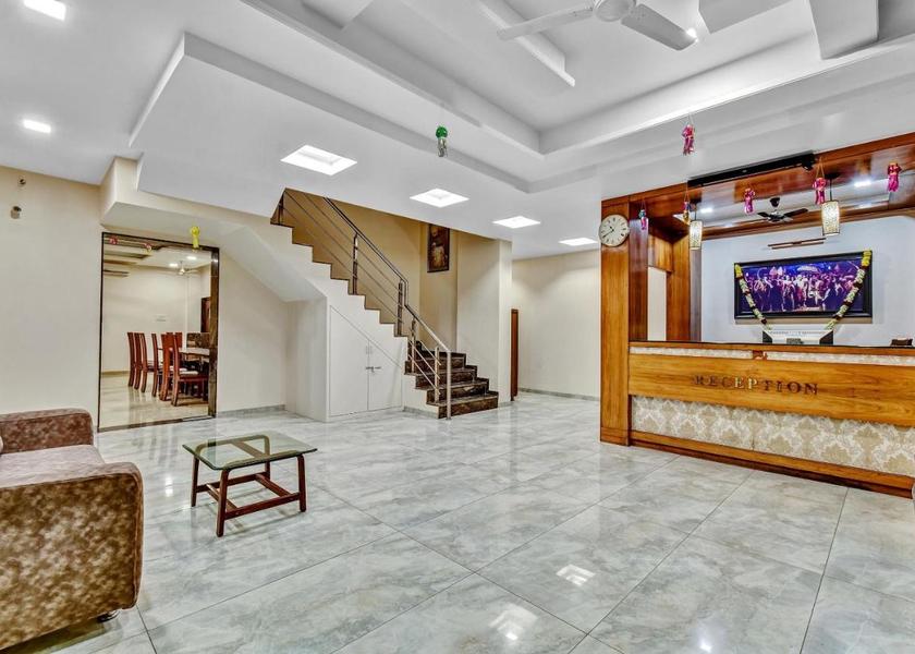 Maharashtra Shirdi Public Areas