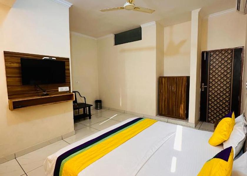Punjab Mohali Deluxe Room