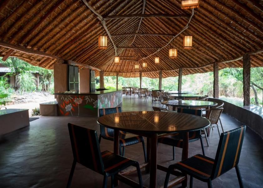 Karnataka Hampi Food & Dining