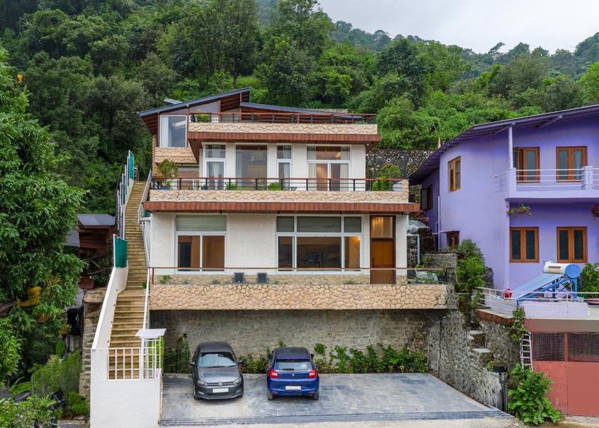 Uttarakhand Nainital Hotel Exterior