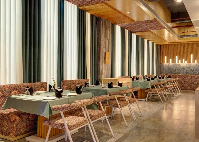 Gujarat Ahmedabad Food & Dining