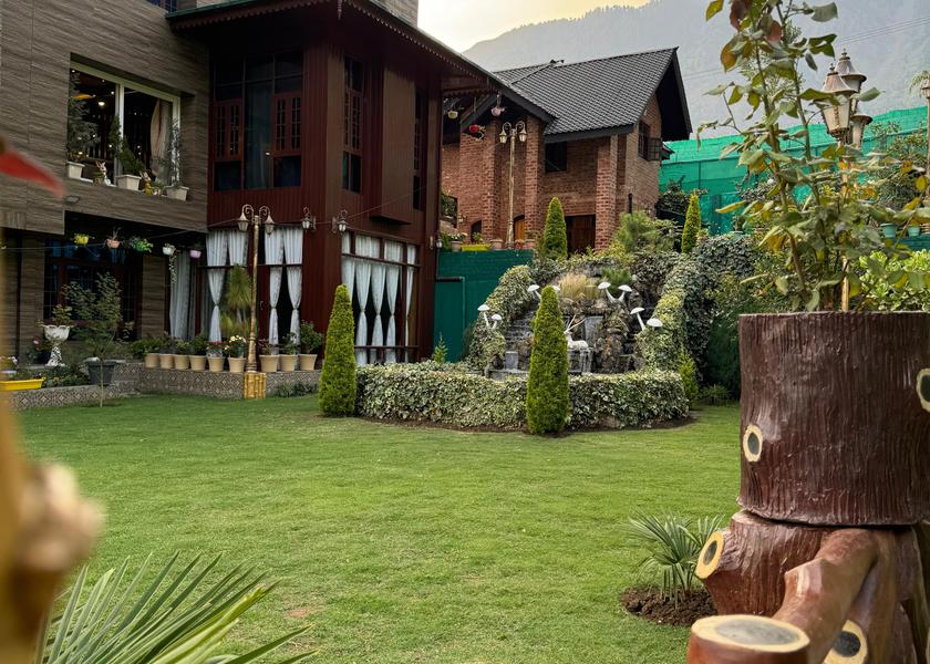 Jammu and Kashmir Srinagar Outdoors