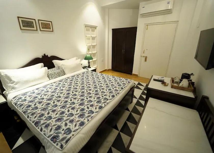 Rajasthan Udaipur Deluxe Room