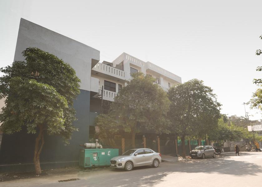 Uttar Pradesh Noida Facade