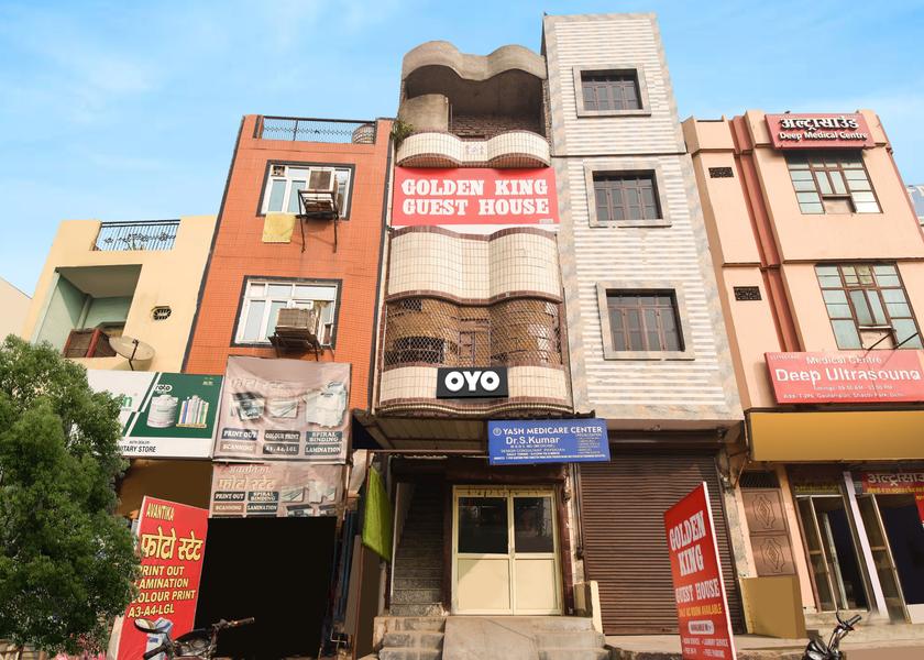 Delhi Delhi Facade