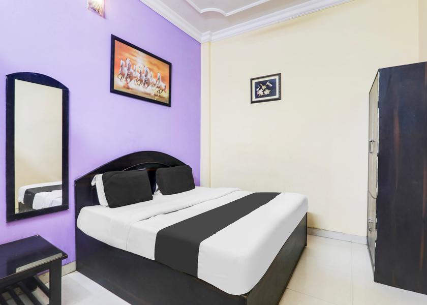 Uttar Pradesh Lucknow Room