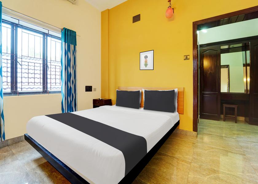 Kerala Thrissur Room