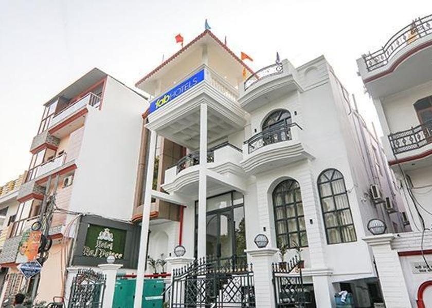 Uttar Pradesh Lucknow Hotel Exterior