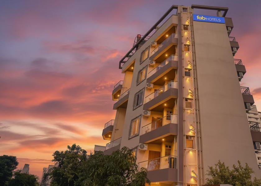 Maharashtra Pune Hotel Exterior