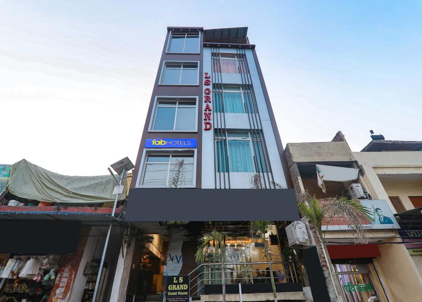 Uttar Pradesh Varanasi Hotel Exterior