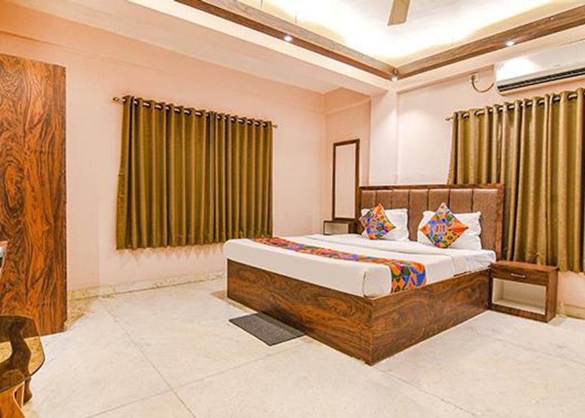 West Bengal Kolkata Deluxe Room