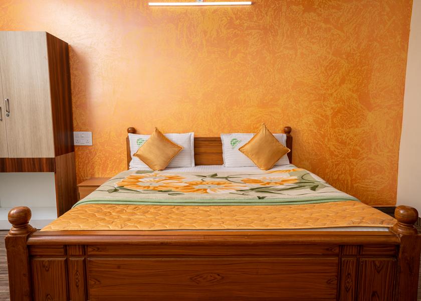 Tamil Nadu Yercaud DELUXE ROOM