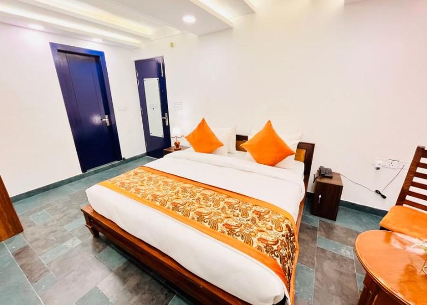 Delhi Delhi Deluxe Room