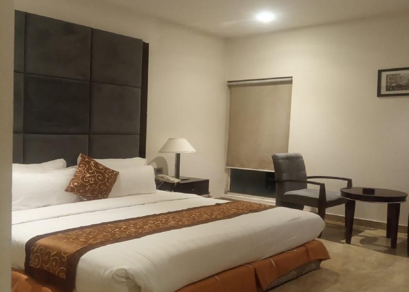 Uttar Pradesh Moradabad Deluxe Room