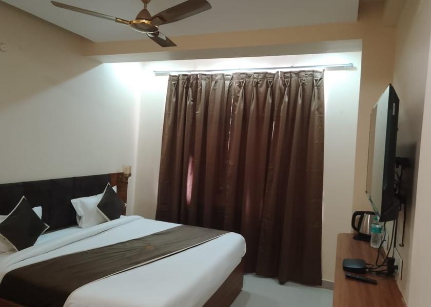 Uttar Pradesh Prayagraj Executive Room