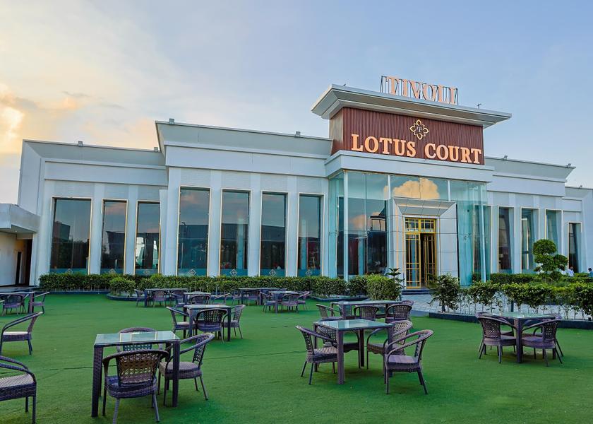 Uttar Pradesh Noida Hotel Exterior