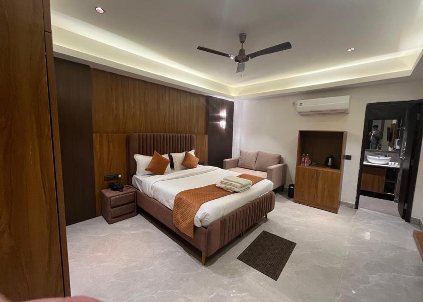 Uttar Pradesh Noida 1025