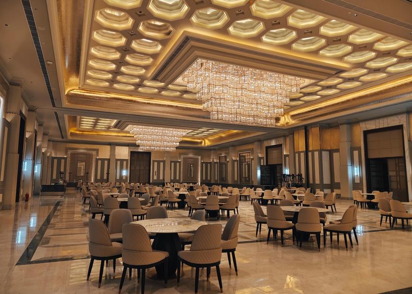 Delhi Delhi Food & Dining