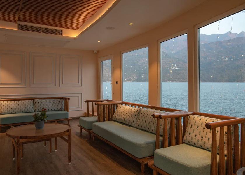 Uttarakhand Tehri Garhwal Public Areas