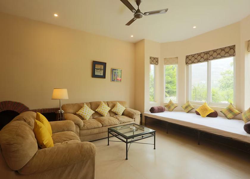 Uttarakhand Bhimtal Public Areas