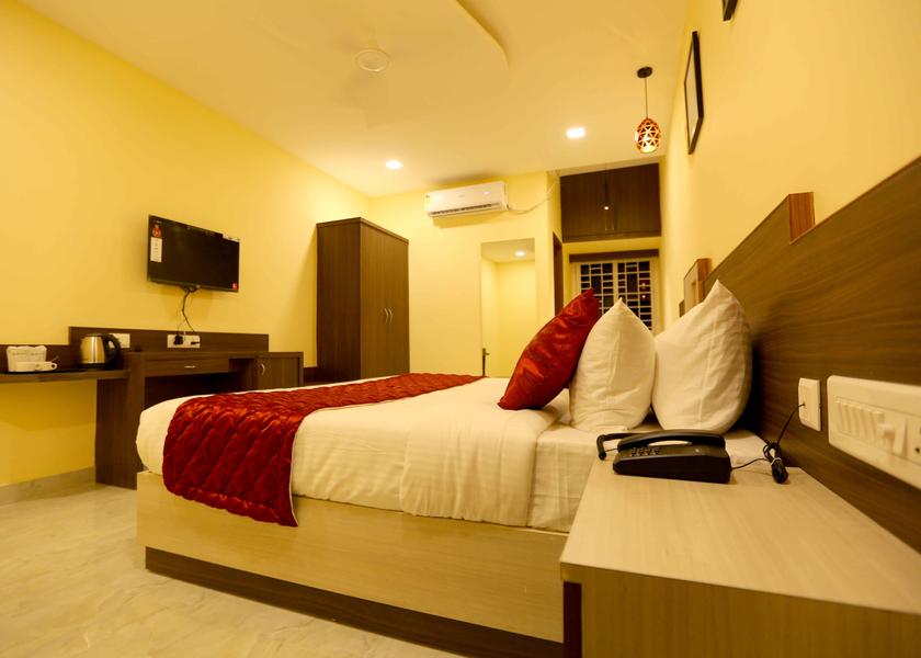 Tamil Nadu Karaikudi Premium Double Room