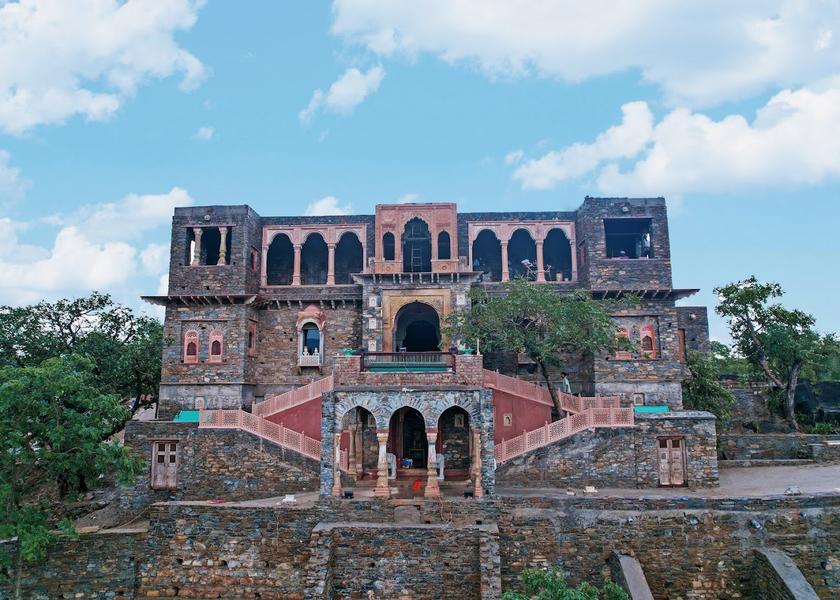 Rajasthan Kumbhalgarh Hotel Exterior