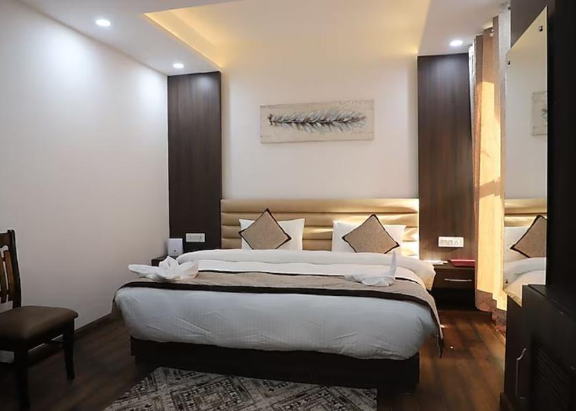 Himachal Pradesh Kullu Deluxe Room