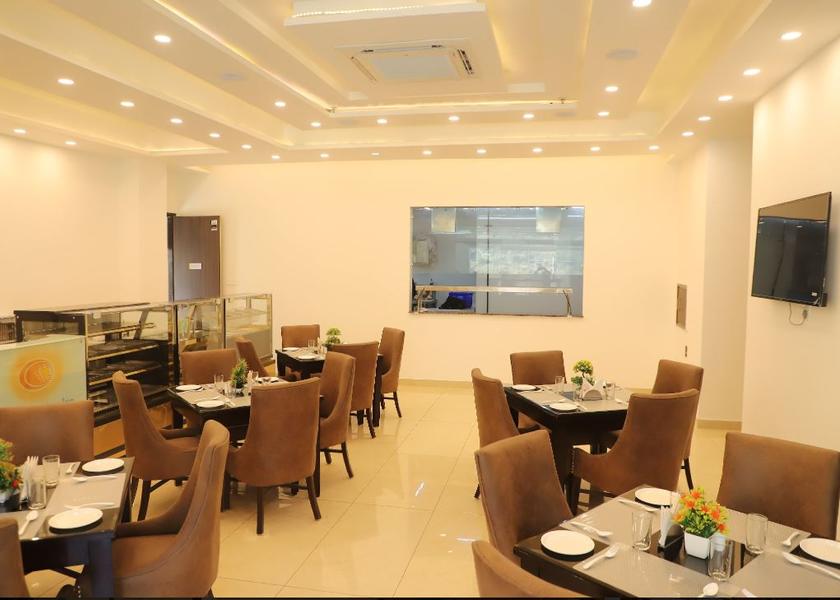 Himachal Pradesh Kullu Dining Area