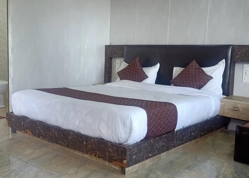 Uttarakhand Lansdowne Super Deluxe Cottage