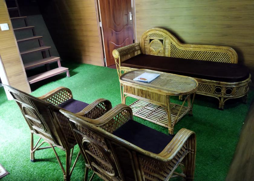 Uttarakhand Lansdowne Public Areas
