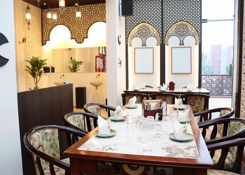 Gujarat Surat Food & Dining