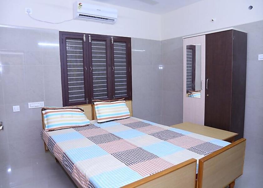Tamil Nadu Vellore Deluxe Double Bed Room