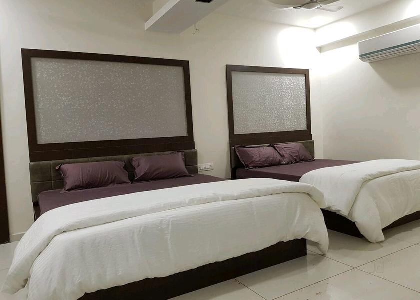 Gujarat Modasa Super Deluxe Room