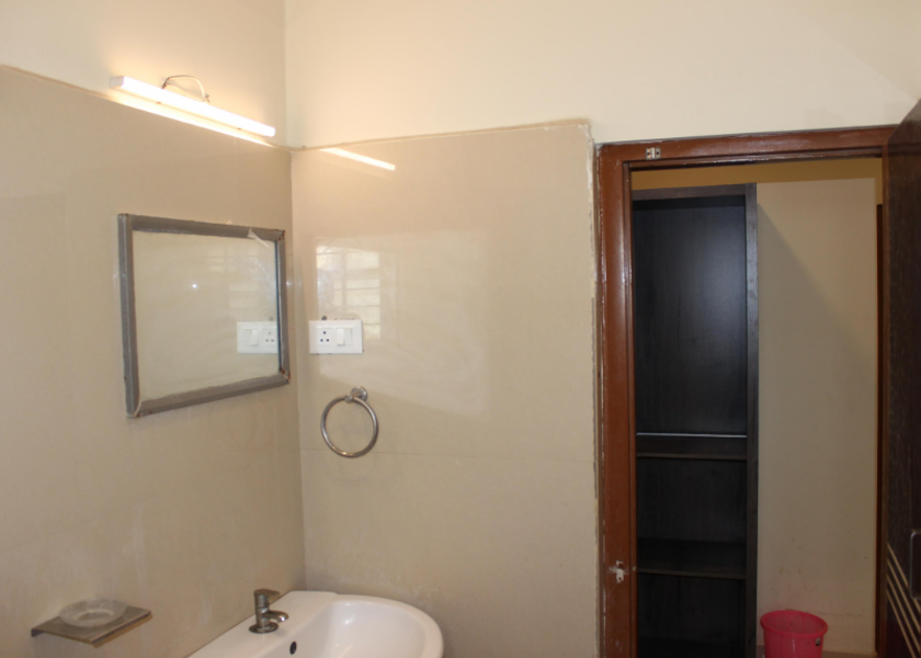 Andhra Pradesh Adoni Standard AC