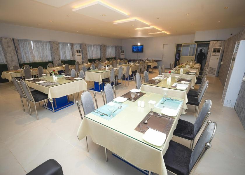 Odisha Bhubaneswar Food & Dining