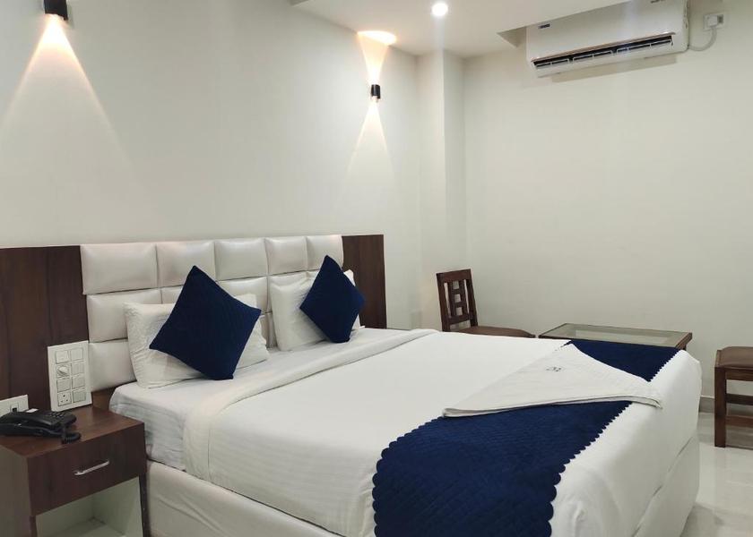 Telangana Warangal Deluxe Luxurious Non AC