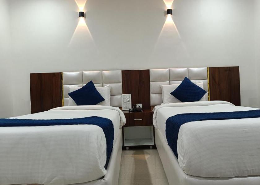 Telangana Warangal Deluxe Luxurious Non AC