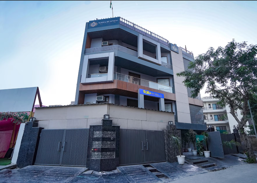 Uttar Pradesh Noida Facade