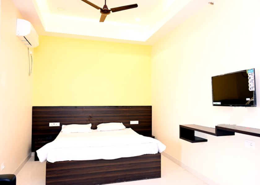 Andhra Pradesh Kurnool Luxury Room
