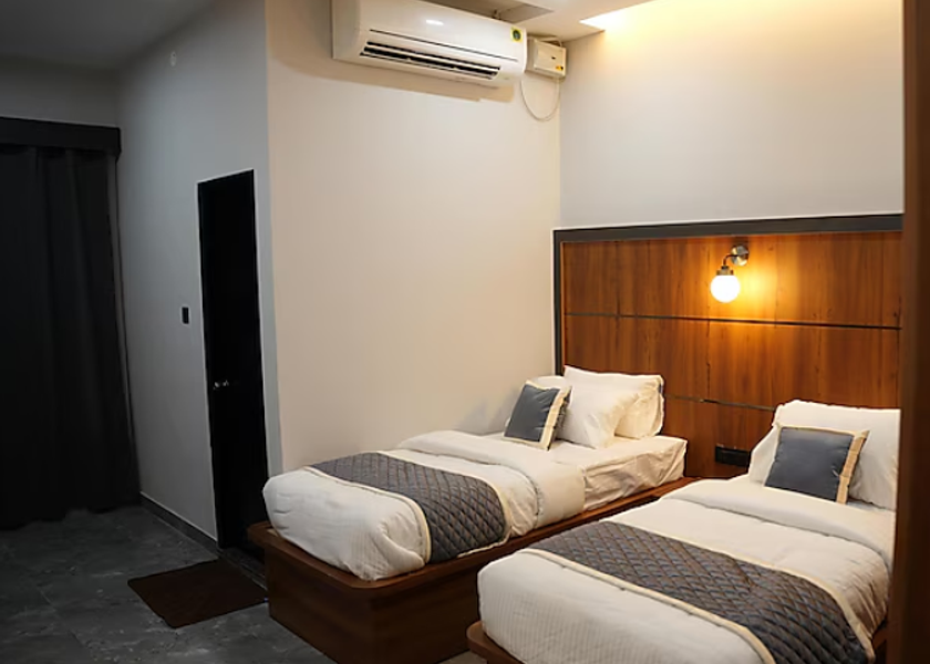 Karnataka Sagara Deluxe AC Room - Double or Twin Bed