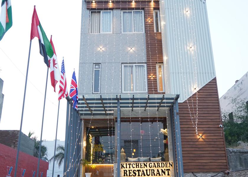 Punjab Dera Bassi Hotel Exterior