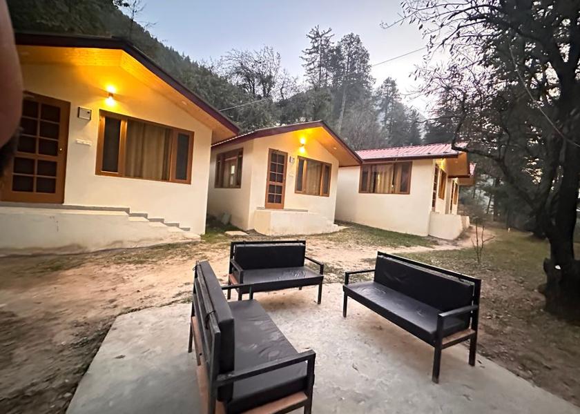Himachal Pradesh Kasol Hotel Exterior