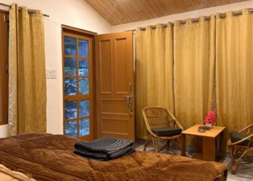 Himachal Pradesh Kasol Cottage Room