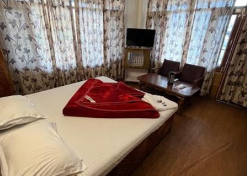 Himachal Pradesh Kullu Super Deluxe Room