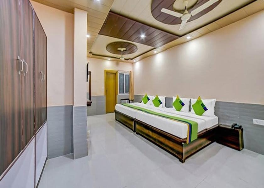 Uttarakhand Haridwar Family Suite Room