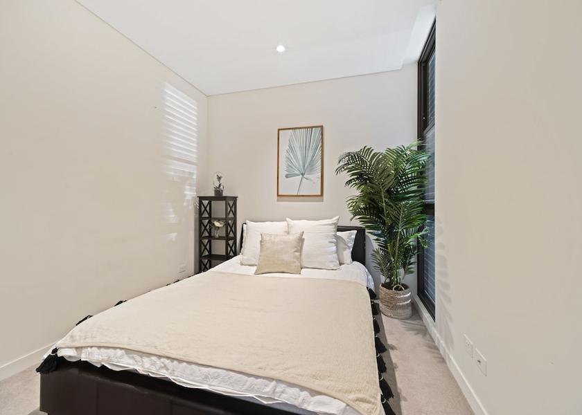 Nova Scotia Sydney Room