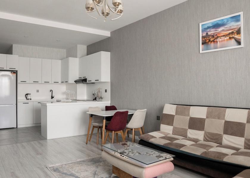  Baku Room