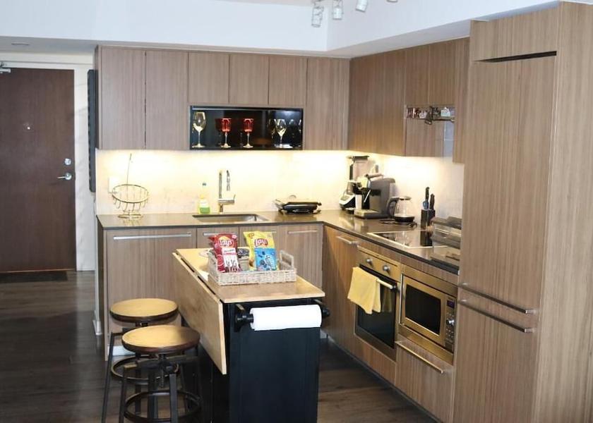 Ontario Toronto Dining Area