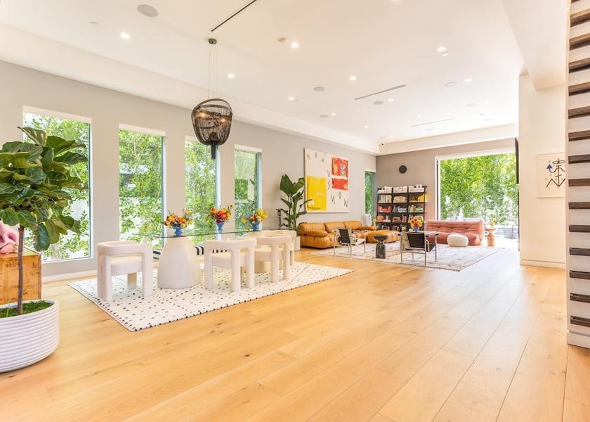 California Los Angeles Interior Entrance