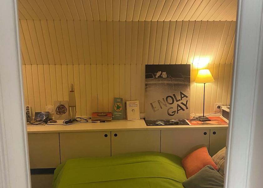 Ile-de-France Paris Room